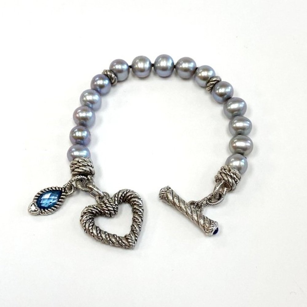 Judith Ripka Pearl Toggle Bracelet / Sterling
